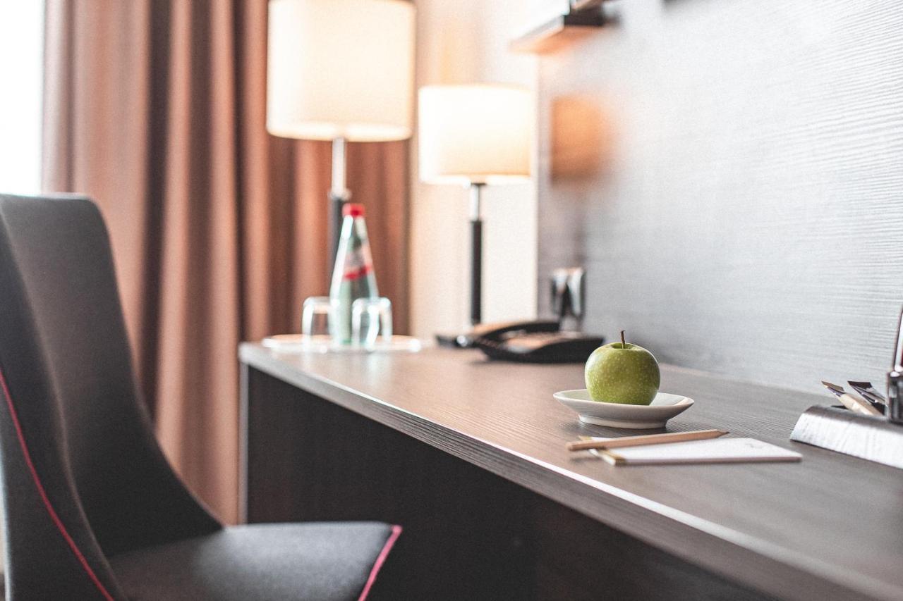 Plaza Hotel Hanau Ngoại thất bức ảnh